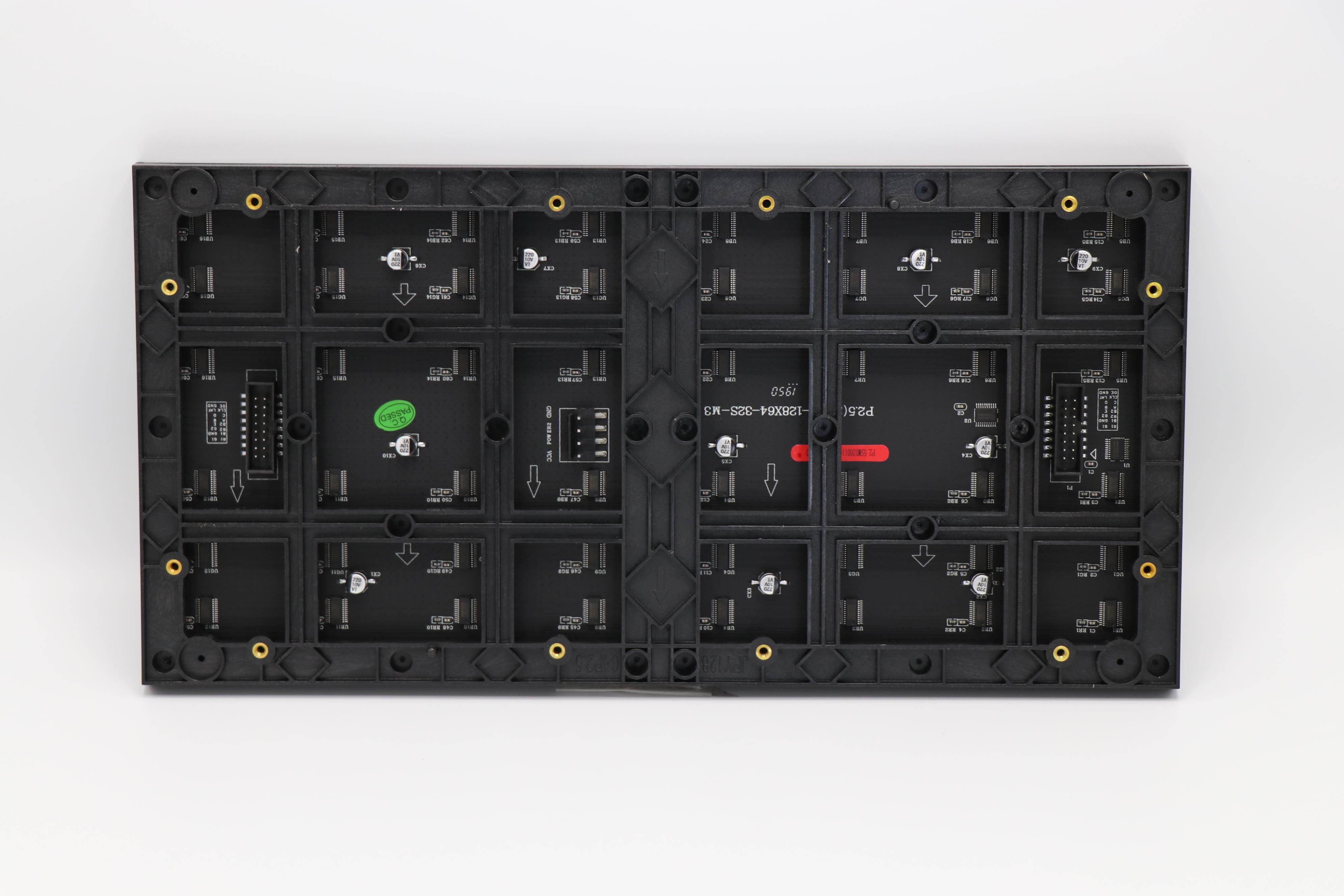 LED экран Р2.5 интерьерный - фото 5