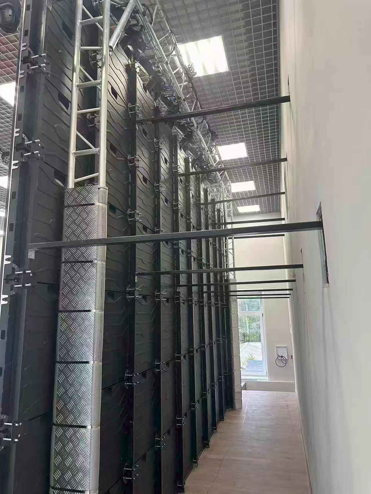 Интерьерный экран  Р2.5, для ГБПОУ МО "Колледж "Подмосковье" - фото 2