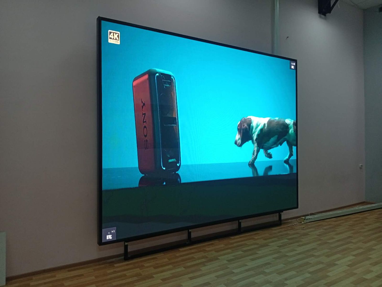 Интерьерный экран  Р2.5, для МБОУ «Гимназия №6» г. Муром