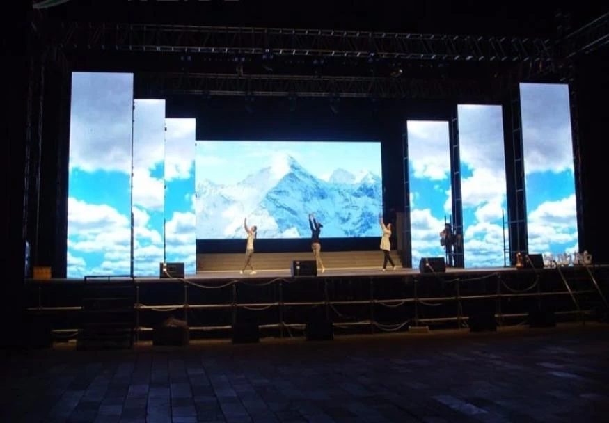 Театры и кинотеатры